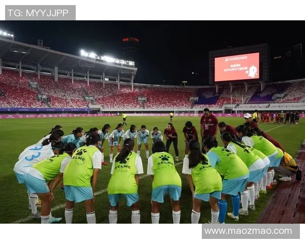 全运会精彩回顾成都足球队默契配合展现团队实力与竞技精神 全运会精彩回顾成都足球队默契配合展现团队实力与竞技精神