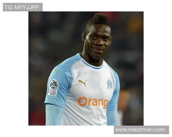 巴神足球明星排名揭秘他为何在足坛独树一帜引发热议