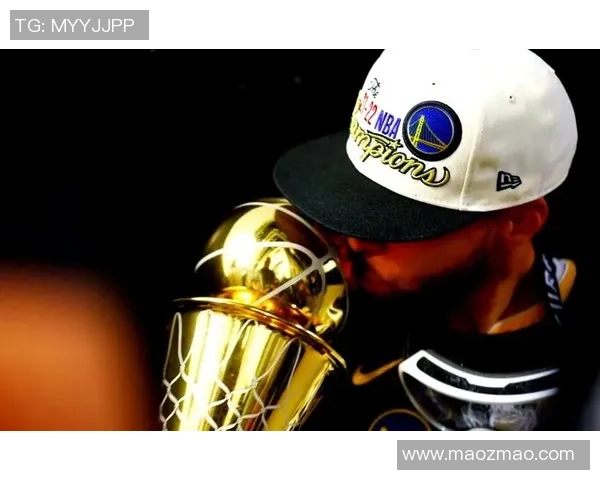 足球明星勇士队的荣耀之路与未来展望探讨 足球明星勇士队的荣耀之路与未来展望探讨